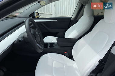 Позашляховик / Кросовер Tesla Model Y 2023 в 
