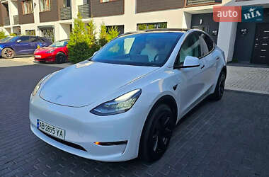 Внедорожник / Кроссовер Tesla Model Y 2022 в 