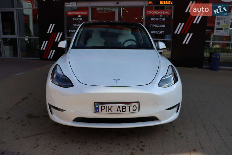 Внедорожник / Кроссовер Tesla Model Y 2023 в Львове