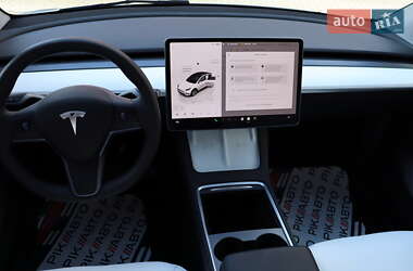Внедорожник / Кроссовер Tesla Model Y 2023 в 