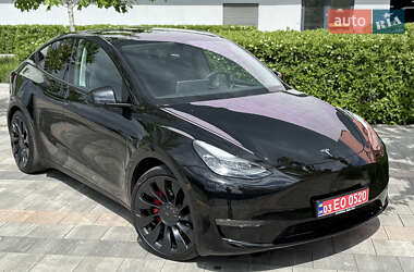 Внедорожник / Кроссовер Tesla Model Y 2023 в 