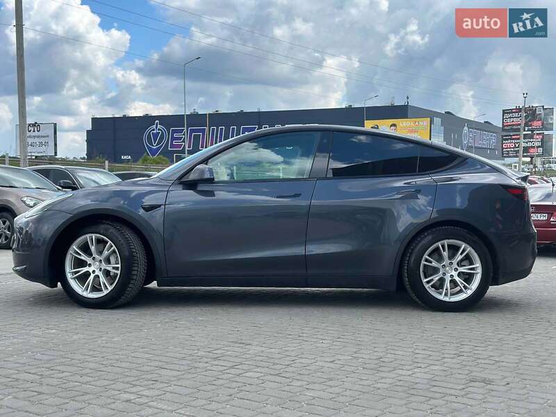 Позашляховик / Кросовер Tesla Model Y 2020 в Львові