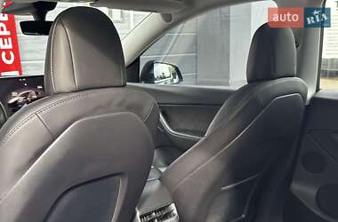 Позашляховик / Кросовер Tesla Model Y 2022 в 