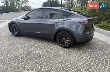 Позашляховик / Кросовер Tesla Model Y 2023 в 
