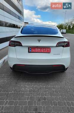 Позашляховик / Кросовер Tesla Model Y 2022 в 