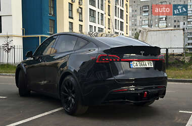 Позашляховик / Кросовер Tesla Model Y 2021 в 