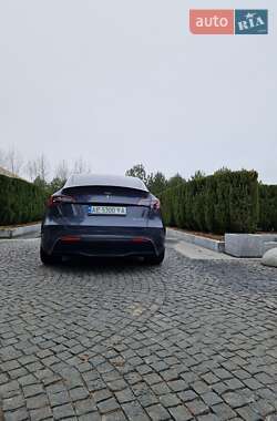 Внедорожник / Кроссовер Tesla Model Y 2022 в 