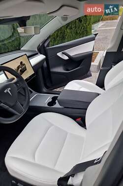 Внедорожник / Кроссовер Tesla Model Y 2022 в 