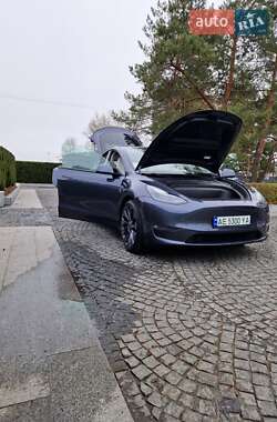 Внедорожник / Кроссовер Tesla Model Y 2022 в 
