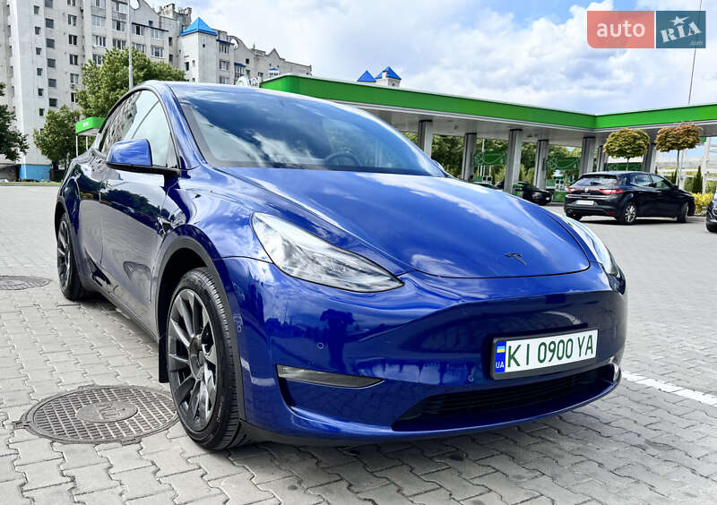 Позашляховик / Кросовер Tesla Model Y 2021 в 