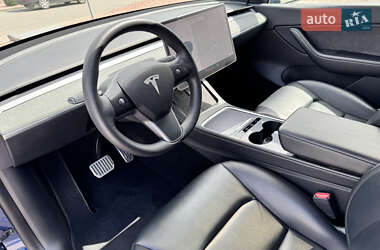 Позашляховик / Кросовер Tesla Model Y 2021 в 