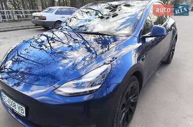 Внедорожник / Кроссовер Tesla Model Y 2021 в Львове
