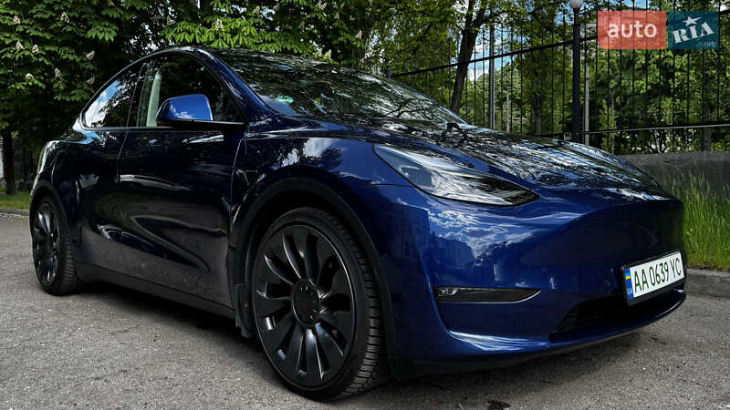 Внедорожник / Кроссовер Tesla Model Y 2022 в 