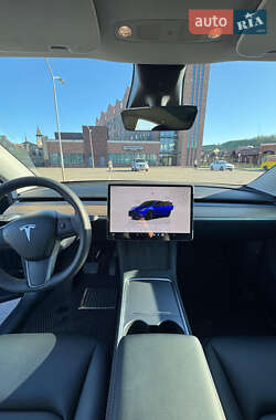Позашляховик / Кросовер Tesla Model Y 2022 в 