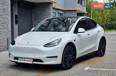 Позашляховик / Кросовер Tesla Model Y 2021 в 