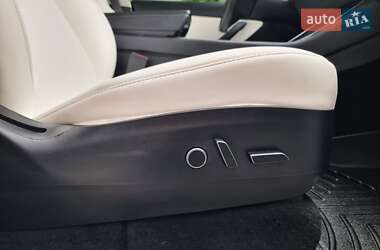 Позашляховик / Кросовер Tesla Model Y 2021 в 