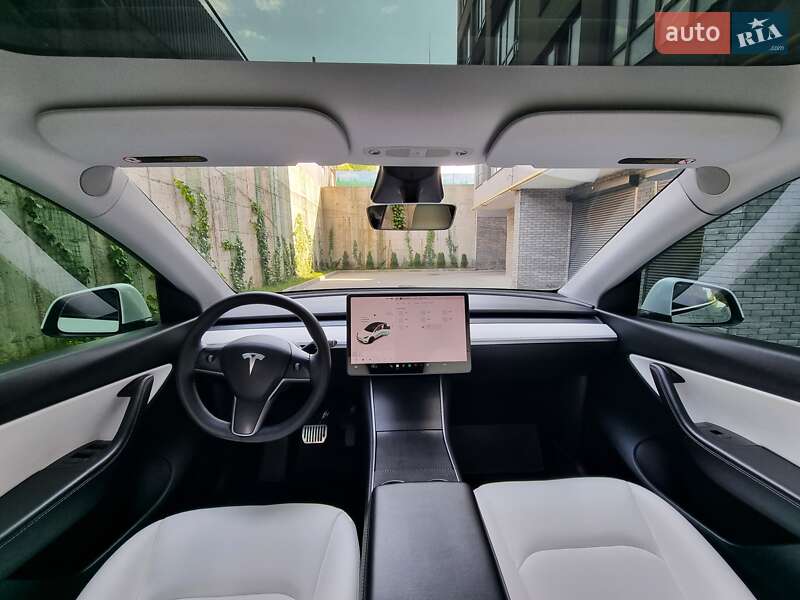 Позашляховик / Кросовер Tesla Model Y 2021 в Хмельницькому