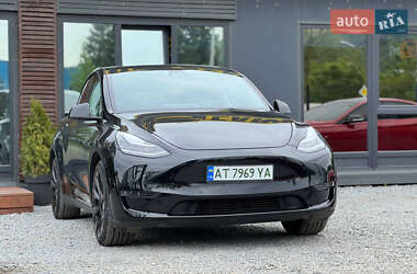 Внедорожник / Кроссовер Tesla Model Y 2021 в 