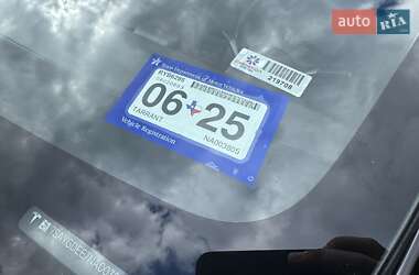 Позашляховик / Кросовер Tesla Model Y 2022 в 
