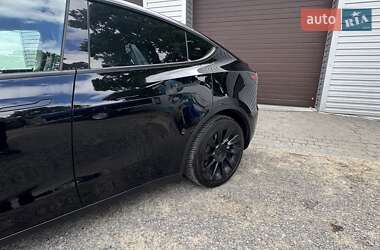 Позашляховик / Кросовер Tesla Model Y 2022 в 