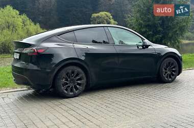 Позашляховик / Кросовер Tesla Model Y 2021 в 