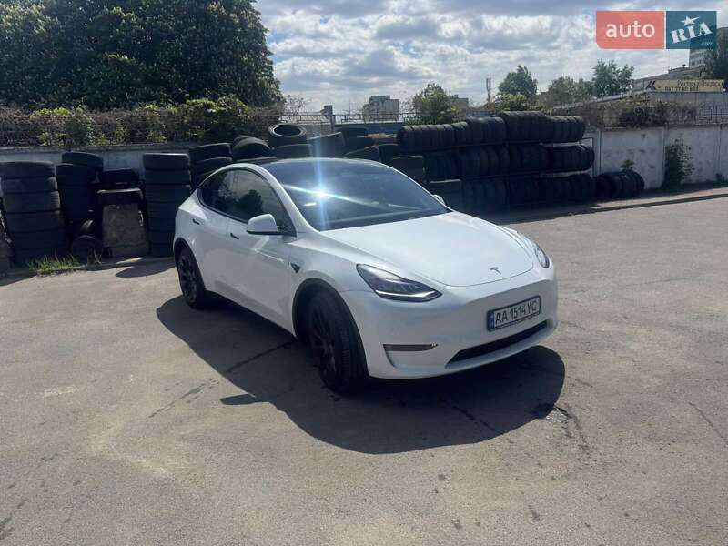 Внедорожник / Кроссовер Tesla Model Y 2022 в Киеве