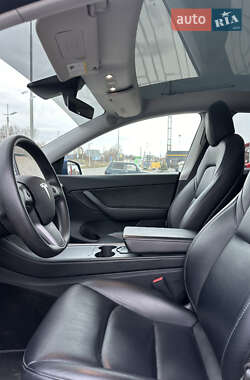 Внедорожник / Кроссовер Tesla Model Y 2021 в 