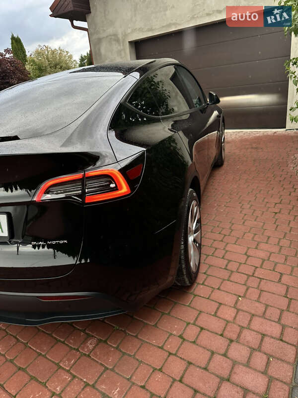 Внедорожник / Кроссовер Tesla Model Y 2023 в Коломые