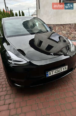 Внедорожник / Кроссовер Tesla Model Y 2023 в 