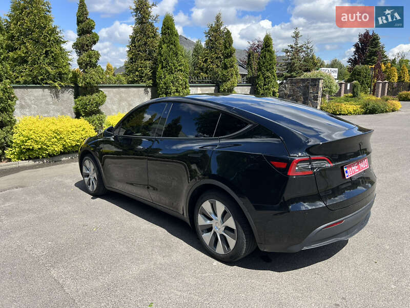 Внедорожник / Кроссовер Tesla Model Y 2024 в Цумани