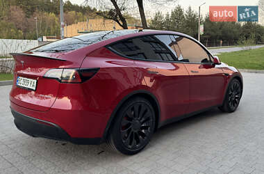 Внедорожник / Кроссовер Tesla Model Y 2021 в 