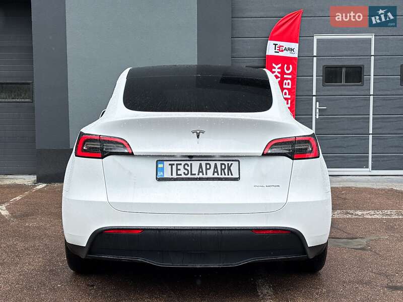 Внедорожник / Кроссовер Tesla Model Y 2024 в Киеве фото 9 Внедорожник / Кроссовер Tesla Model Y 2024 в Киеве