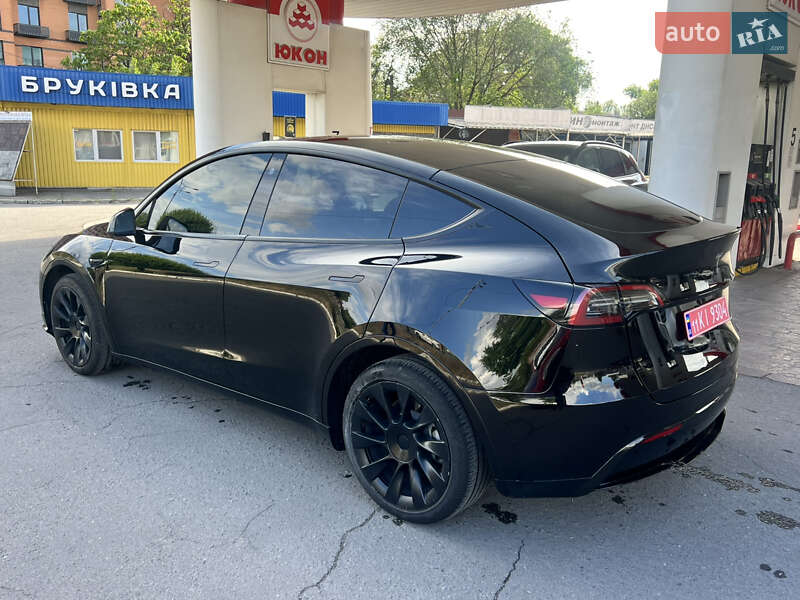 Внедорожник / Кроссовер Tesla Model Y 2023 в Днепре