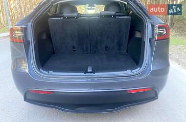 Позашляховик / Кросовер Tesla Model Y 2023 в 