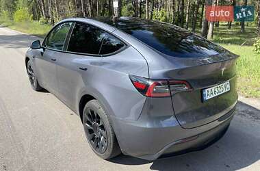 Позашляховик / Кросовер Tesla Model Y 2023 в 