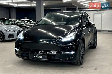 Внедорожник / Кроссовер Tesla Model Y 2021 в 