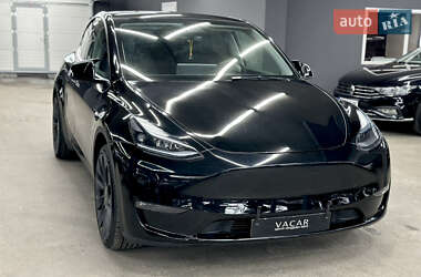 Внедорожник / Кроссовер Tesla Model Y 2021 в 