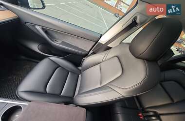 Внедорожник / Кроссовер Tesla Model Y 2022 в 