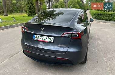 Внедорожник / Кроссовер Tesla Model Y 2022 в 