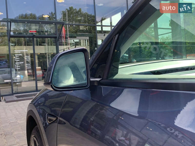 Внедорожник / Кроссовер Tesla Model Y 2023 в Одессе