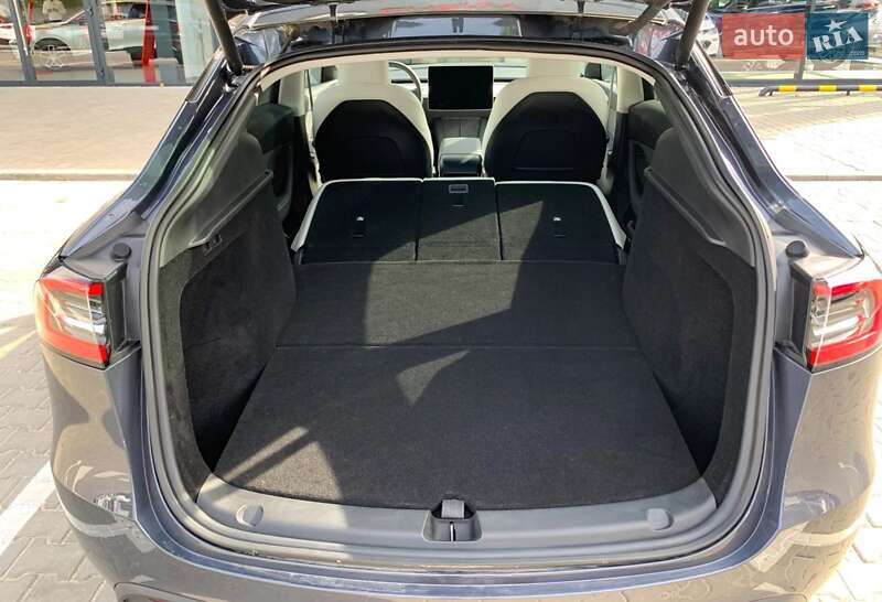 Внедорожник / Кроссовер Tesla Model Y 2023 в Одессе