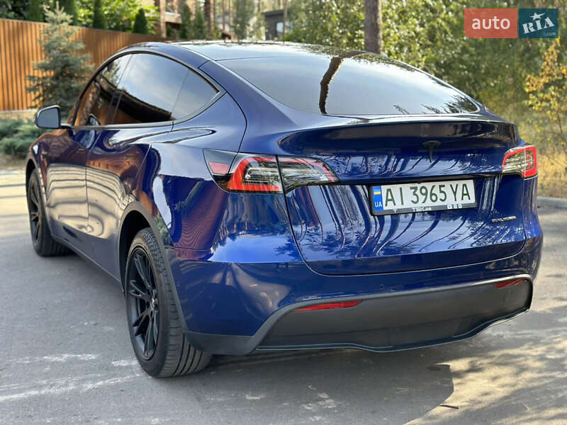 Внедорожник / Кроссовер Tesla Model Y 2020 в Киеве