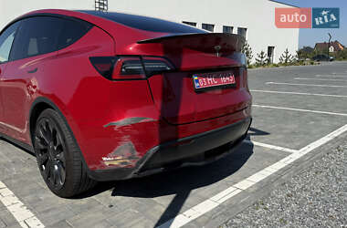Внедорожник / Кроссовер Tesla Model Y 2021 в 