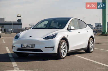 Внедорожник / Кроссовер Tesla Model Y 2021 в Киеве