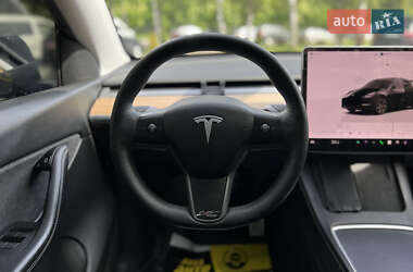 Внедорожник / Кроссовер Tesla Model Y 2022 в 