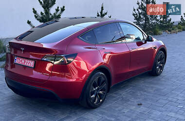 Внедорожник / Кроссовер Tesla Model Y 2024 в 