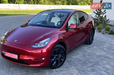 Внедорожник / Кроссовер Tesla Model Y 2024 в 
