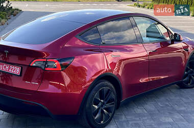 Внедорожник / Кроссовер Tesla Model Y 2024 в 