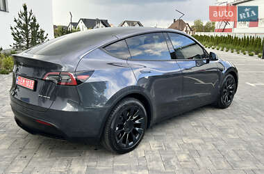 Позашляховик / Кросовер Tesla Model Y 2021 в 