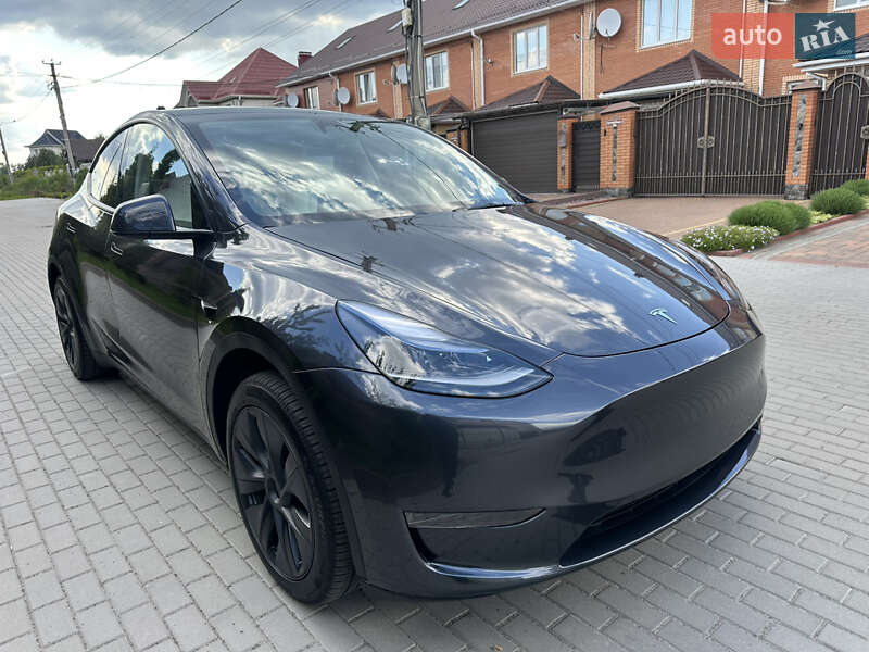 Внедорожник / Кроссовер Tesla Model Y 2024 в Белой Церкви